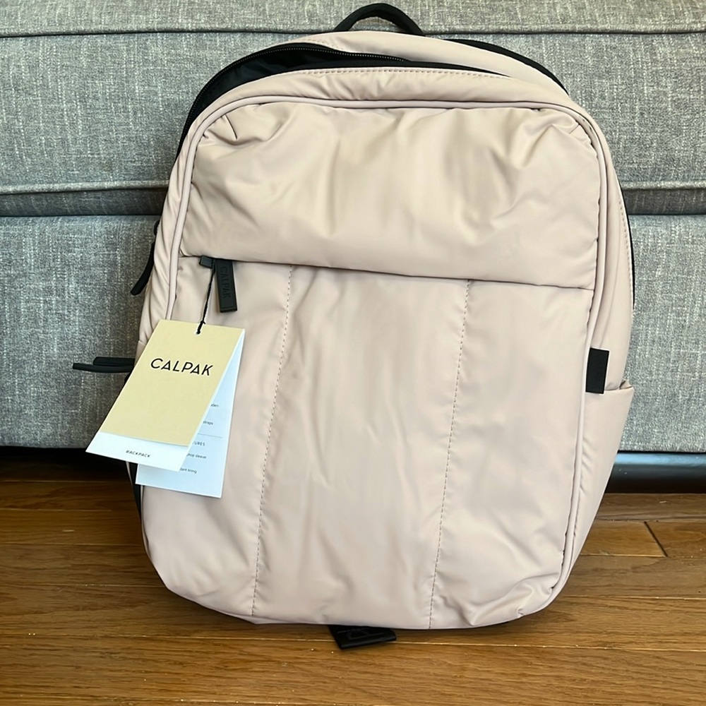 NWT Calpak Luka 15” Laptop Backpack in Rose Quartz
